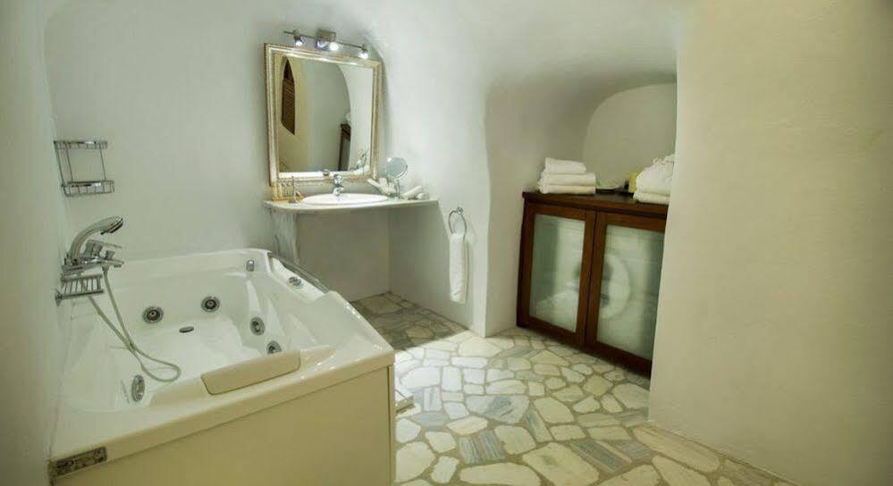 La Maltese Private House Imerovigli Extérieur photo